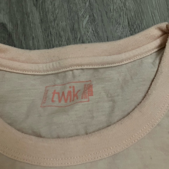 2/$20 Pink T-Shirt with Ostrich Print - Picture 2 of 3